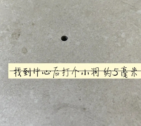 兴安盟瓷砖空鼓维修公司专业解答在瓷砖铺贴过程中，如果砂料搅拌不均匀，将会带来以下问题